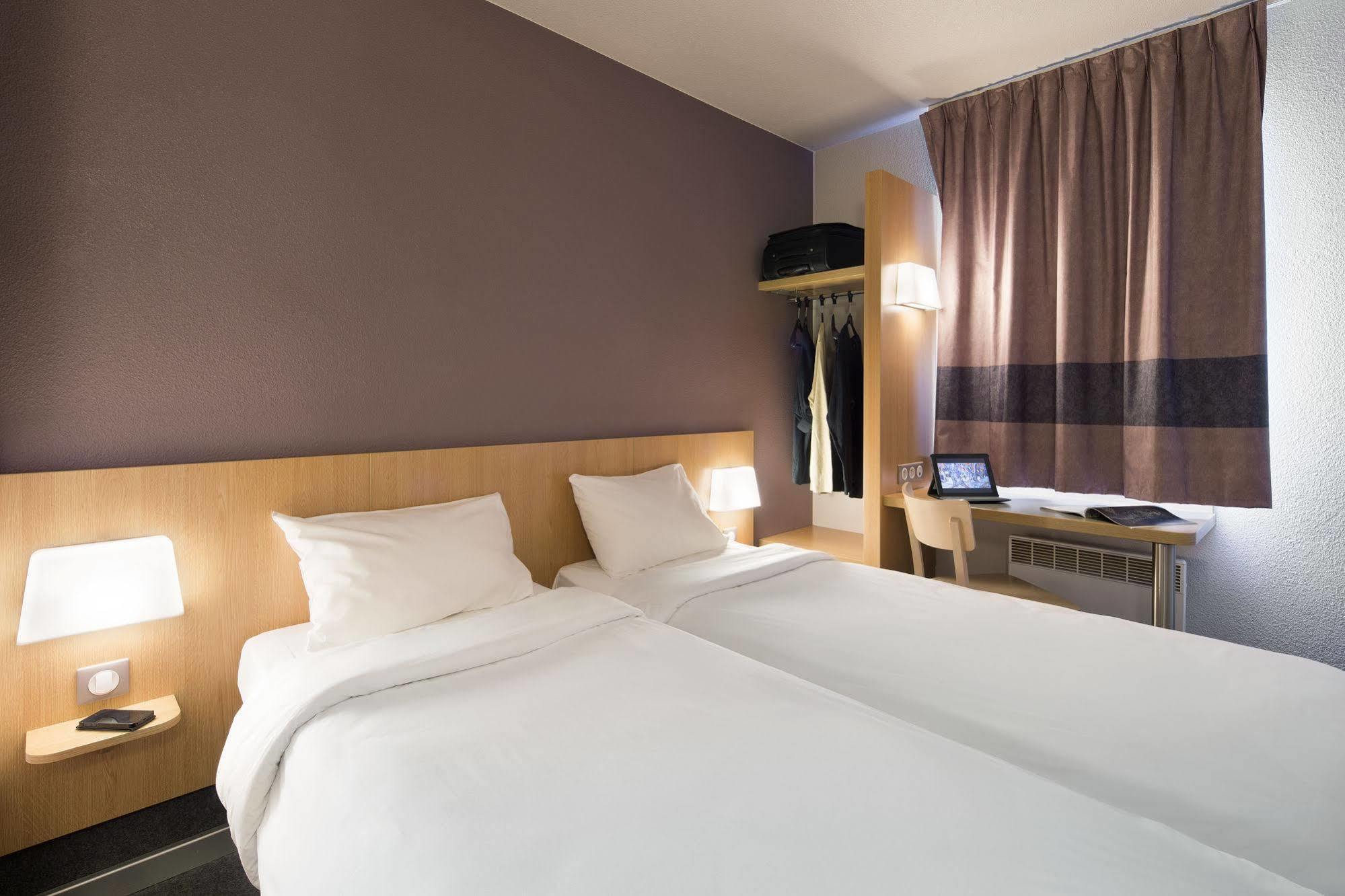 B&B Hotel Saint-Michel Sur Orge Exterior foto